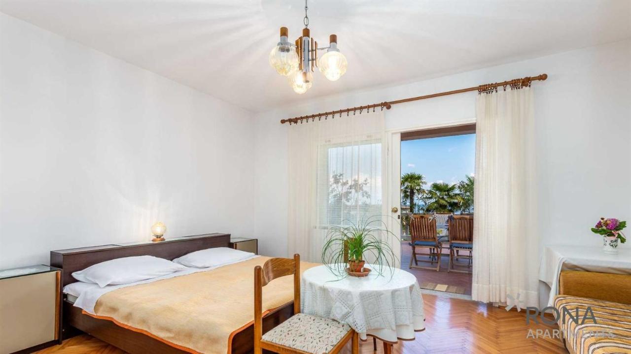 Rona Apartments Ani Ičići Exteriér fotografie