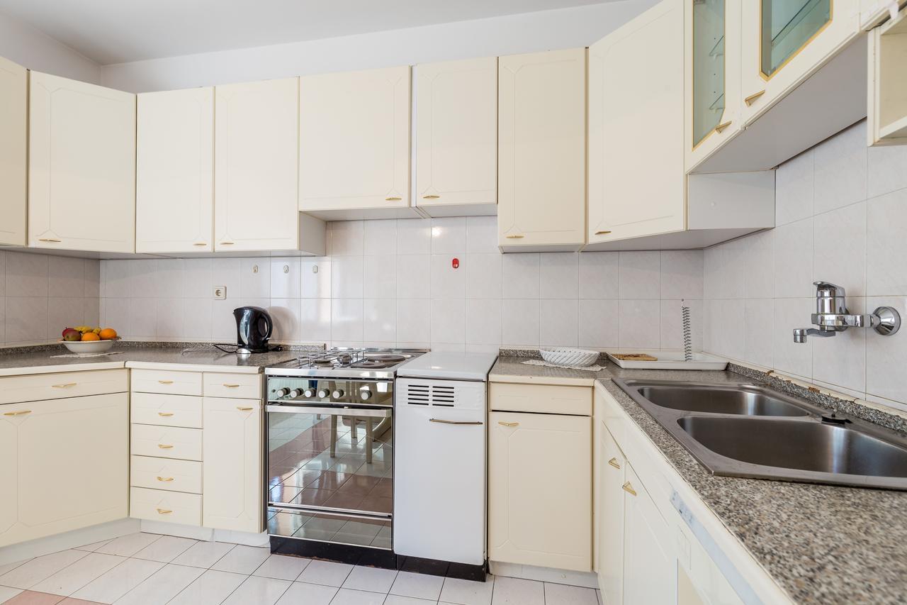 Rona Apartments Ani Ičići Exteriér fotografie