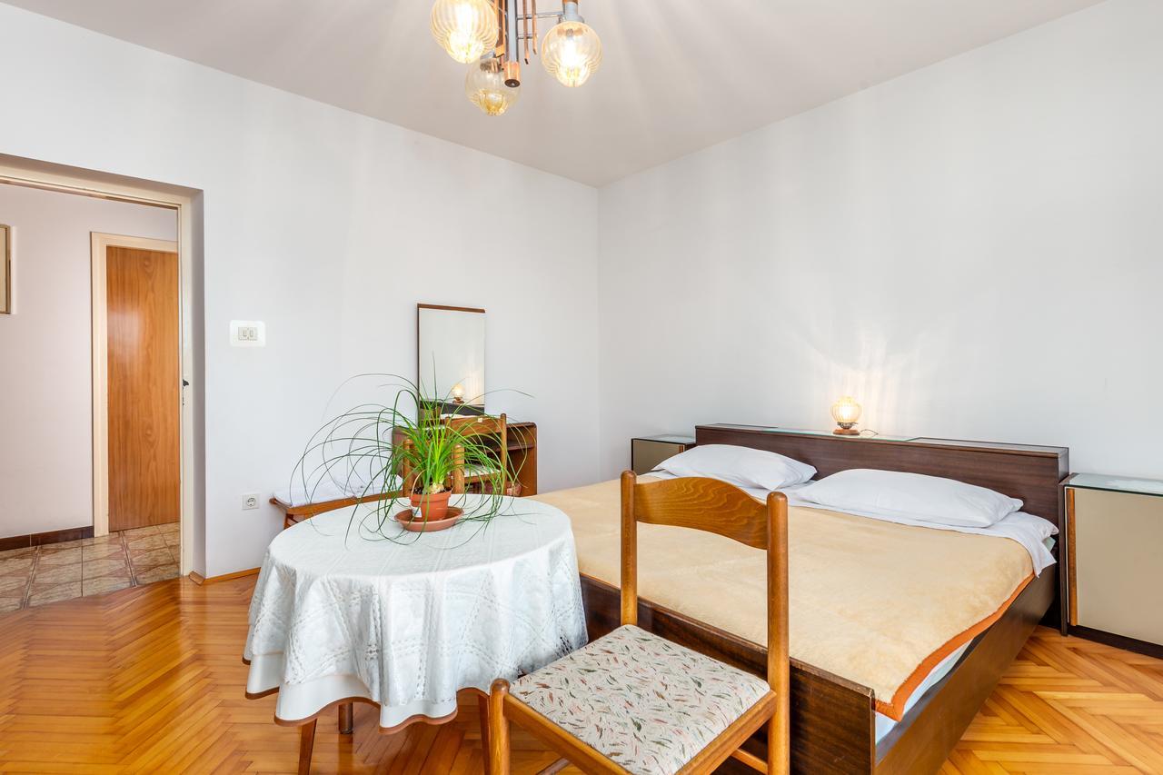 Rona Apartments Ani Ičići Exteriér fotografie