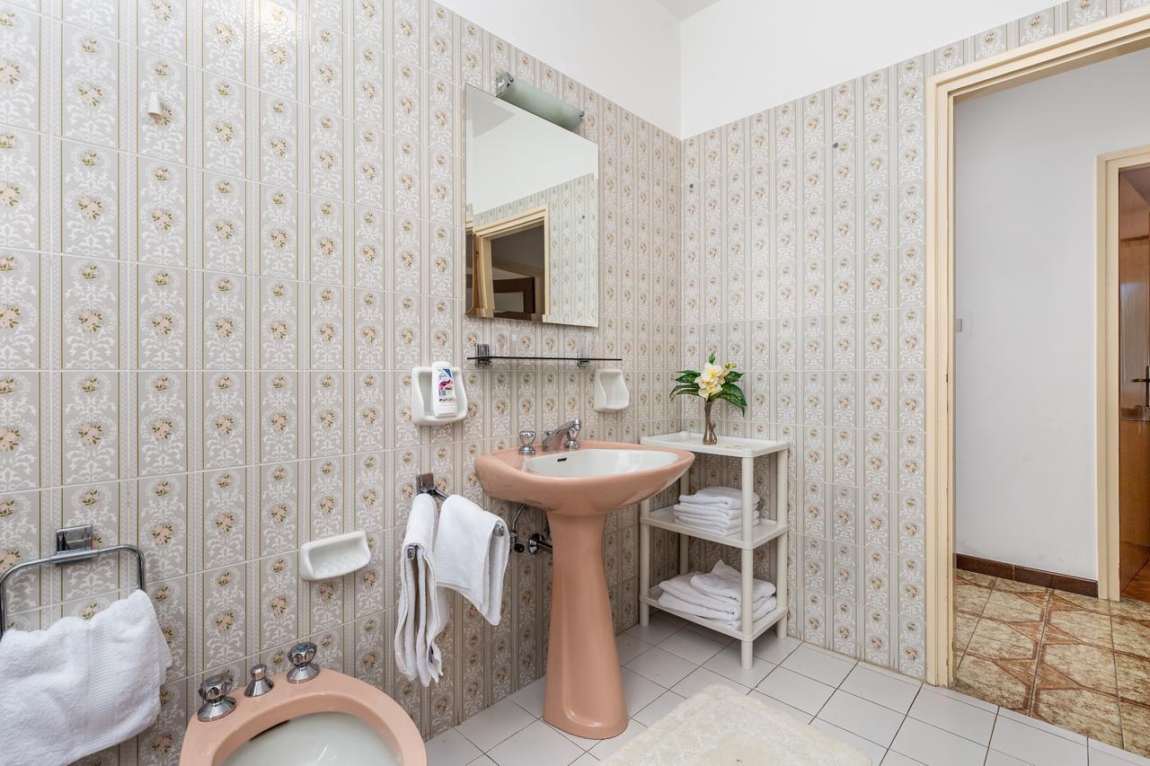 Rona Apartments Ani Ičići Exteriér fotografie